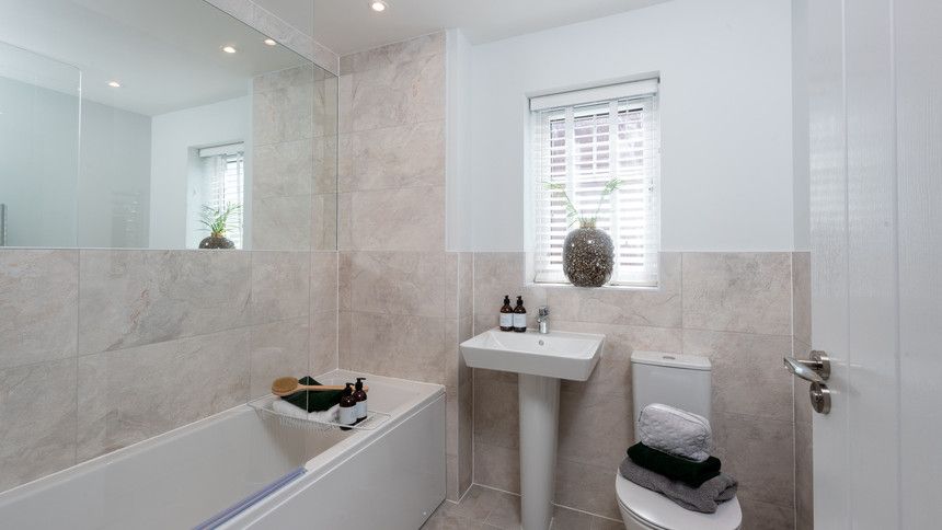 Property photo 3 of 12