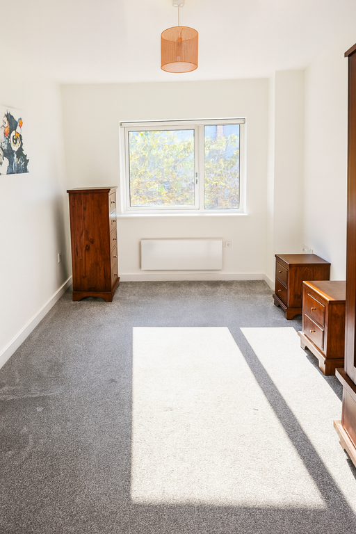 Property photo 3 of 11 Bedroom