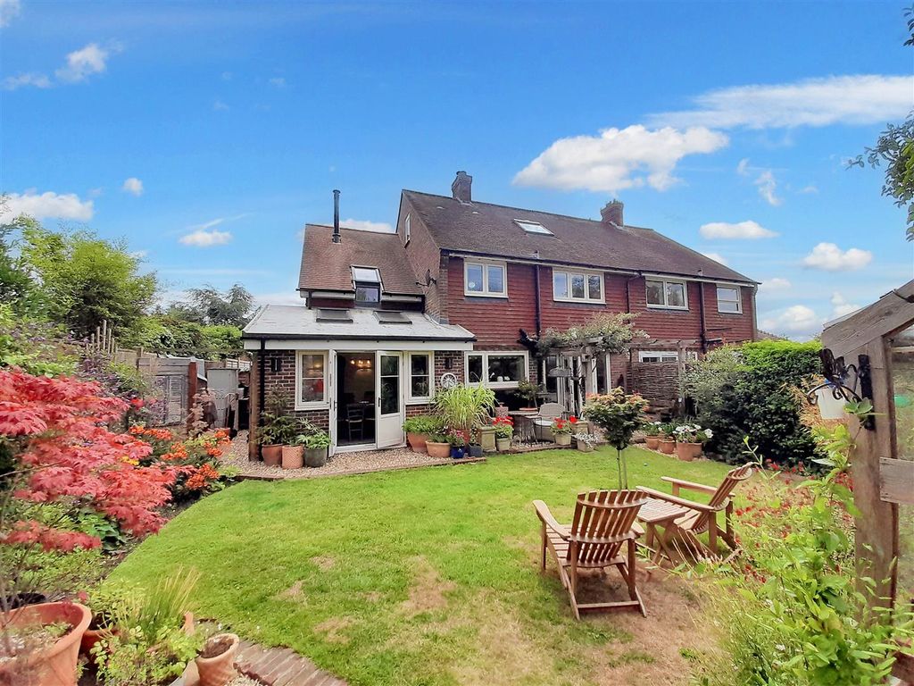 Property photo 2 of 29 Rear Garden 5 New.Jpg