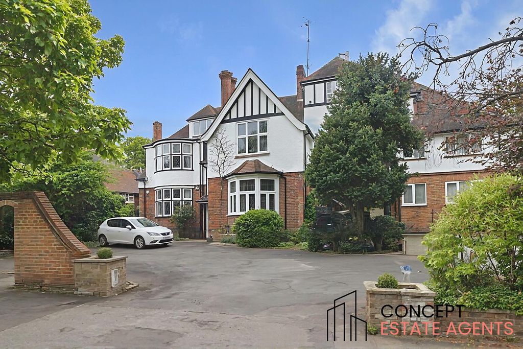 Property photo 1 of 1