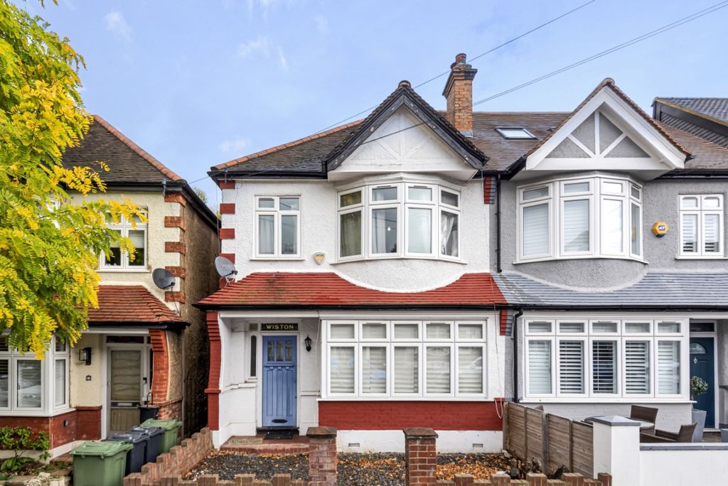 Property photo 2 of 12 913852 (1)