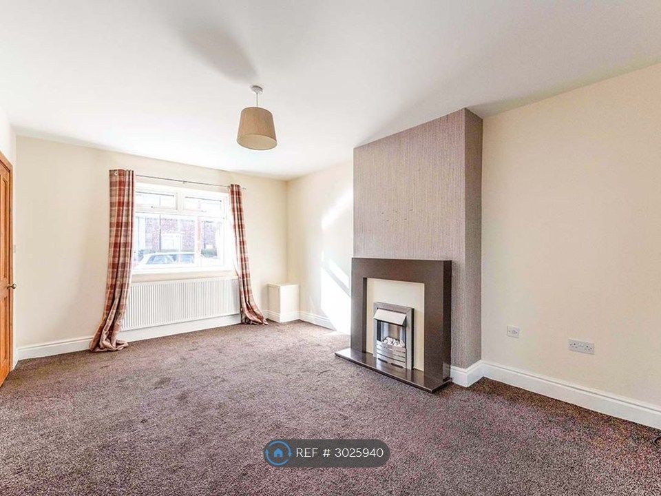 Property photo 3 of 12 Living Room With Lots Of Light