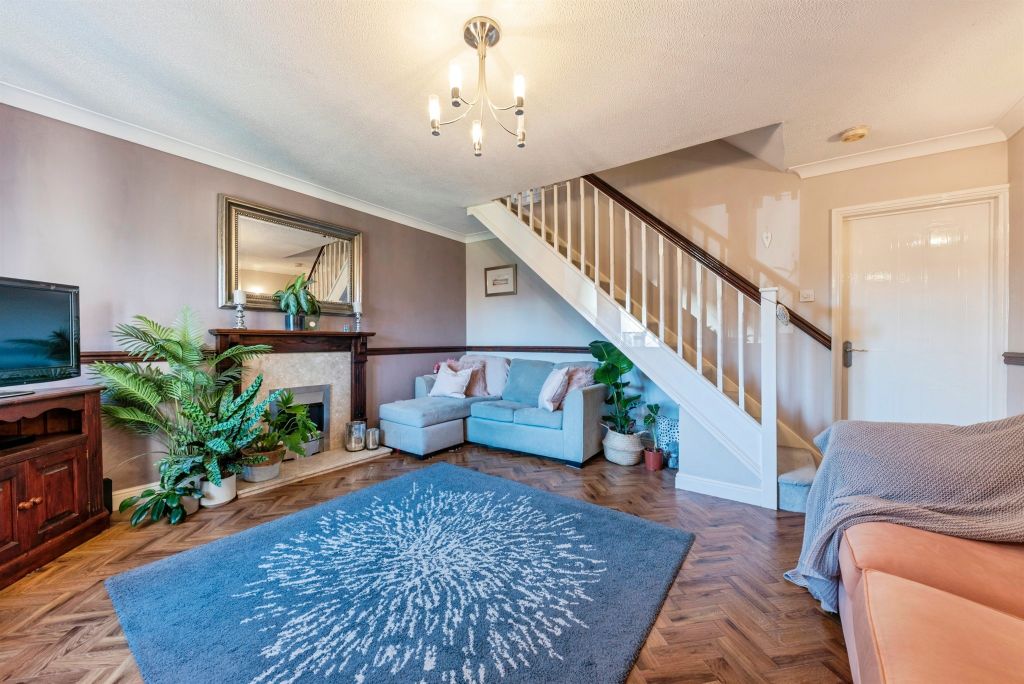 Property photo 3 of 19