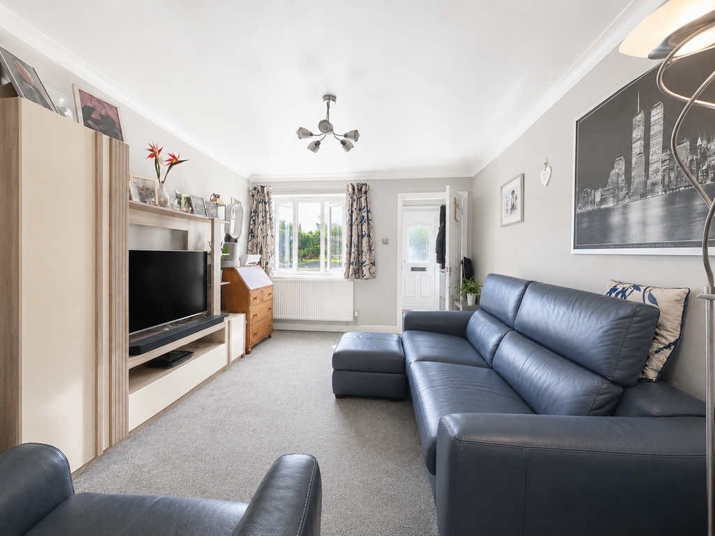 Property photo 3 of 16 09