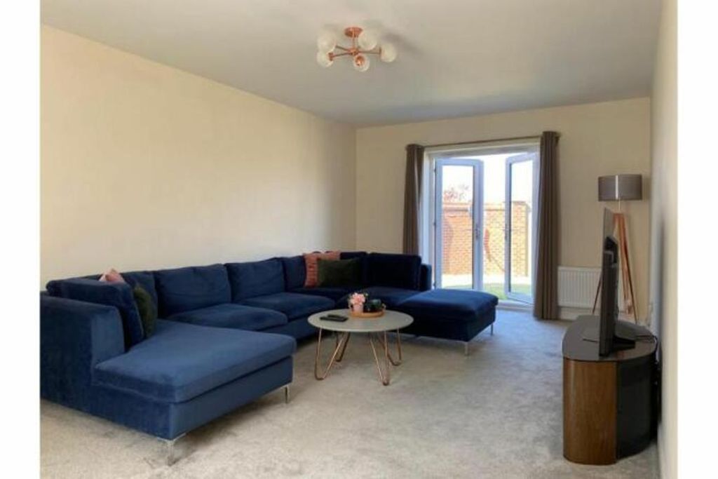 Property photo 2 of 13