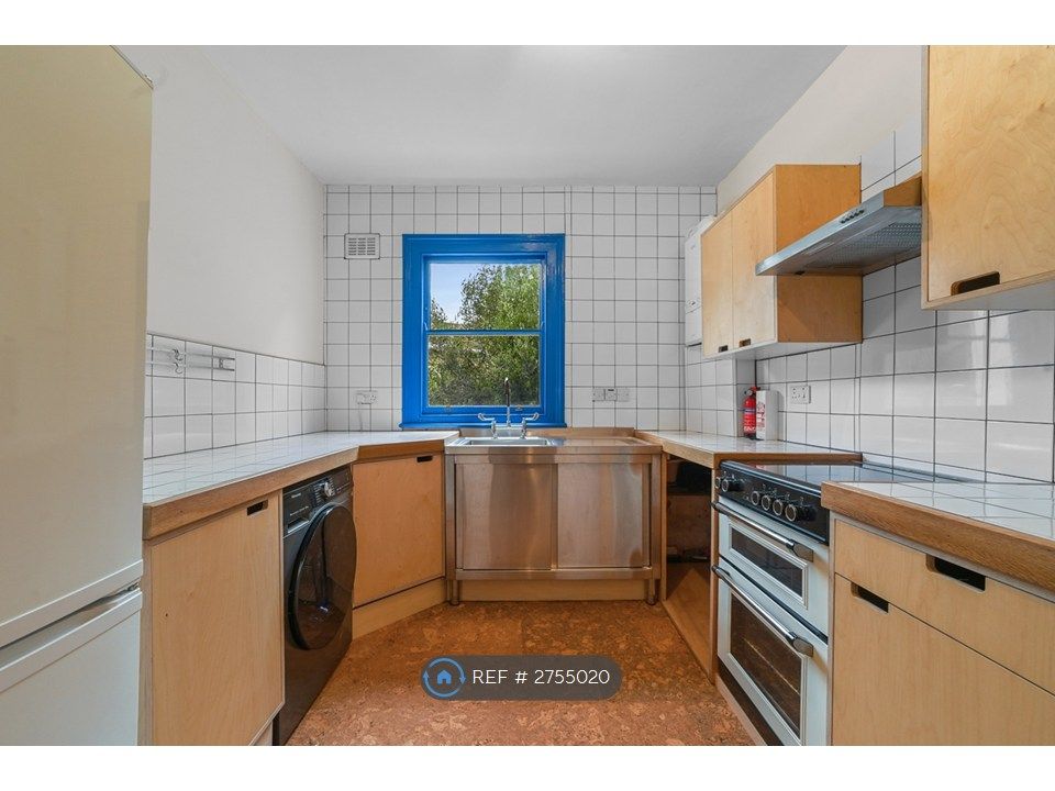 Property photo 1 of 12 Kitchen
