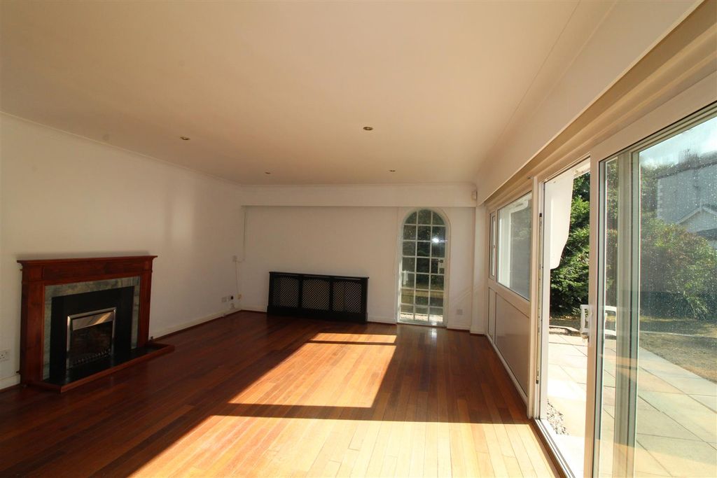 Property photo 3 of 24 Img_3526.Jpg