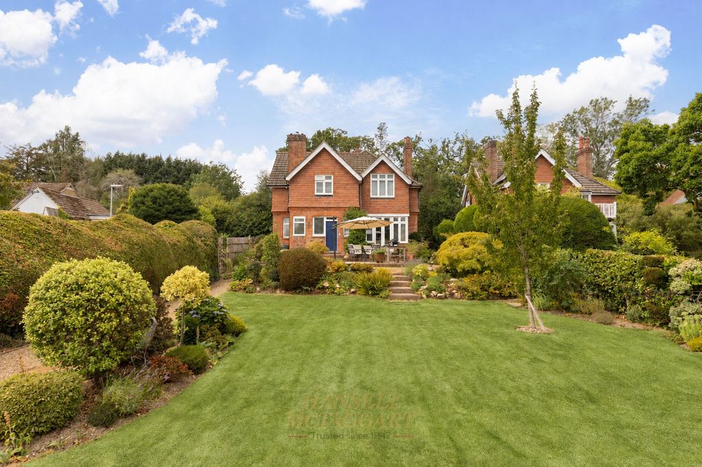 Property photo 1 of 43
