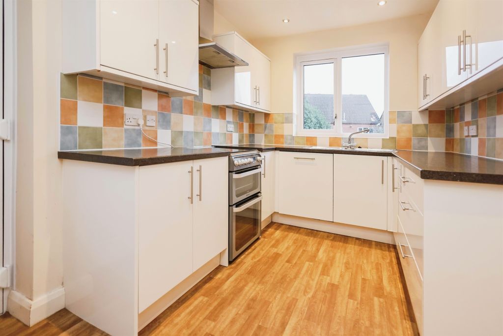 Property photo 2 of 17
