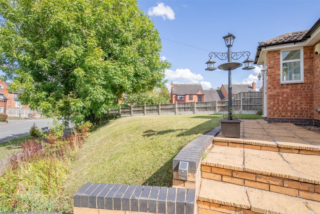 Property photo 2 of 25 1 Warton Lane (15).Jpg