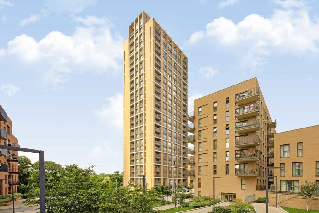 Property photo 1 of 6