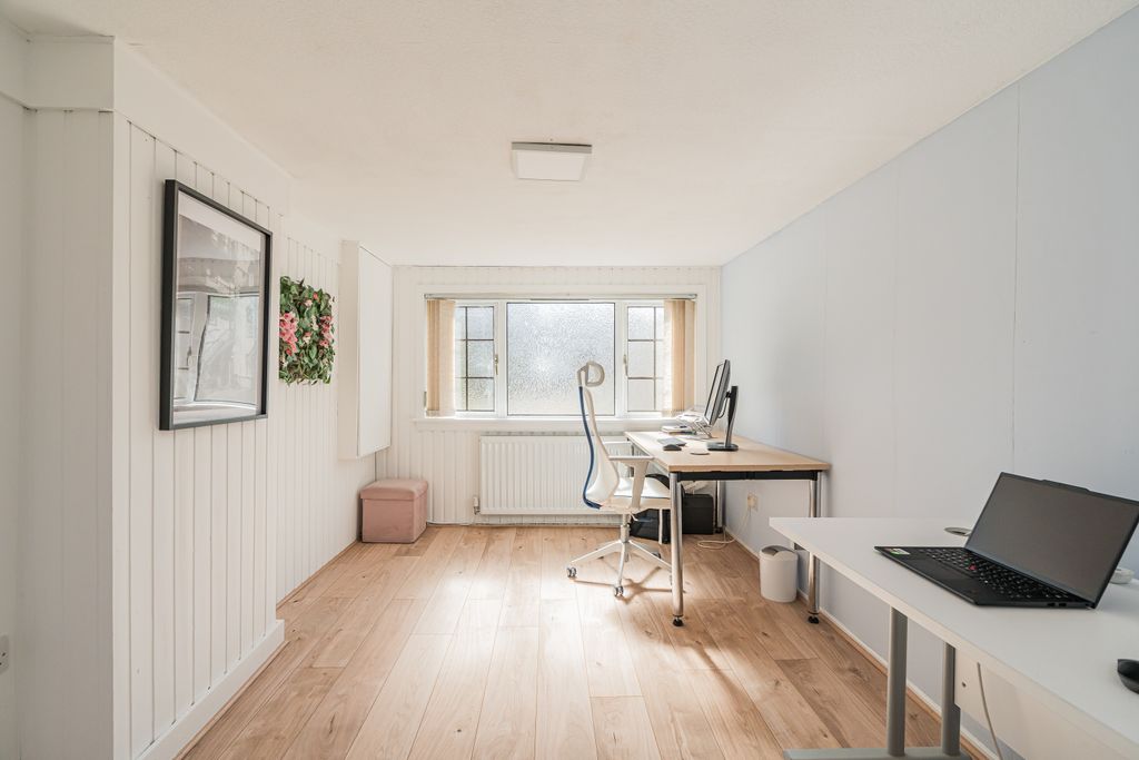 Additional image 21 of 3 bed villa for sale46 Baberton Mains Drive, Edinburgh EH14