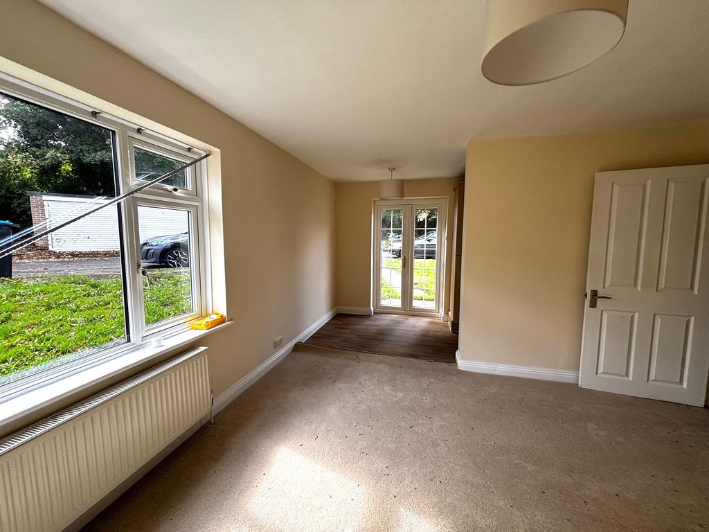 Property photo 3 of 9 Image
