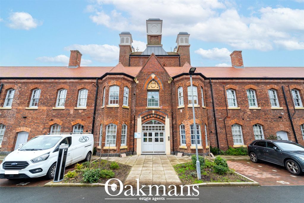 Property photo 2 of 28 Picture No. 24