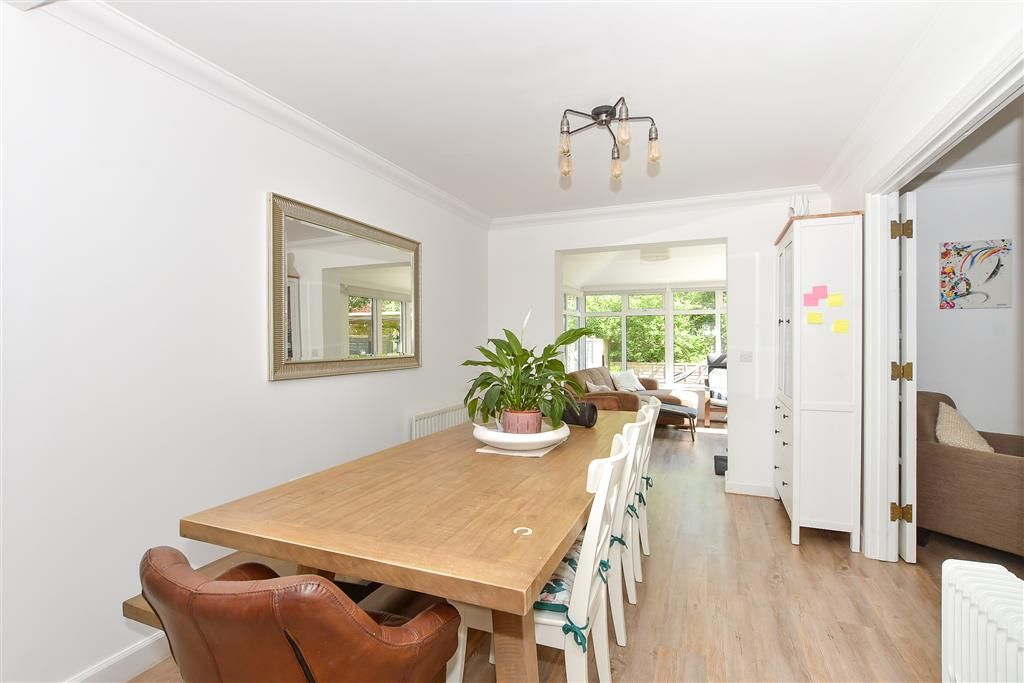 Property photo 1 of 16 Kitchen/Diner
