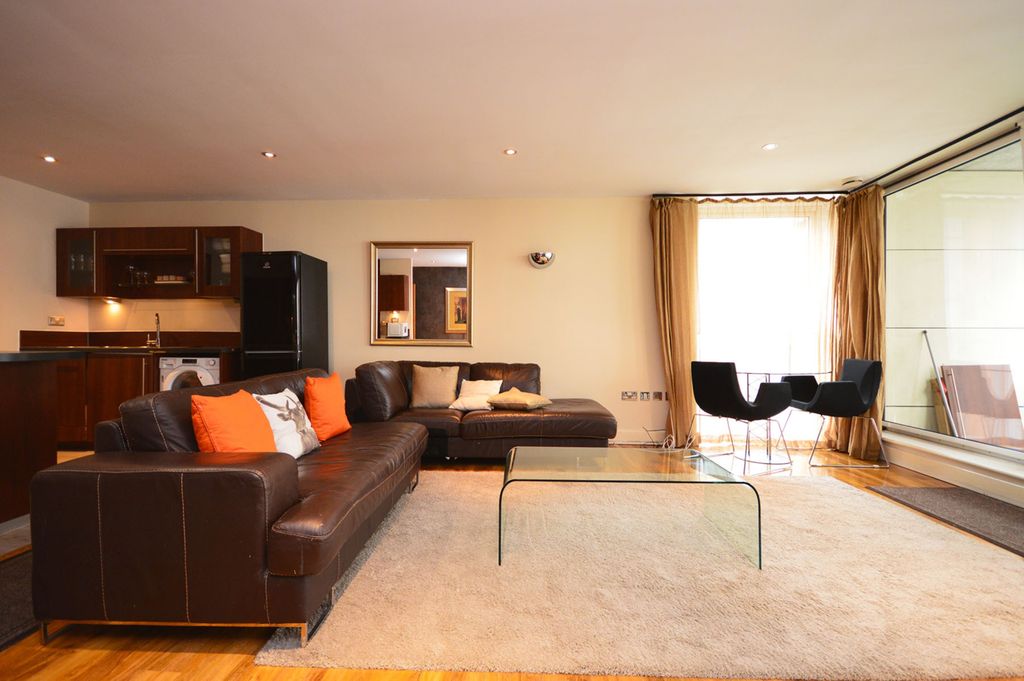 Property photo 2 of 13 Dsc 0041 (Agent Pro)
