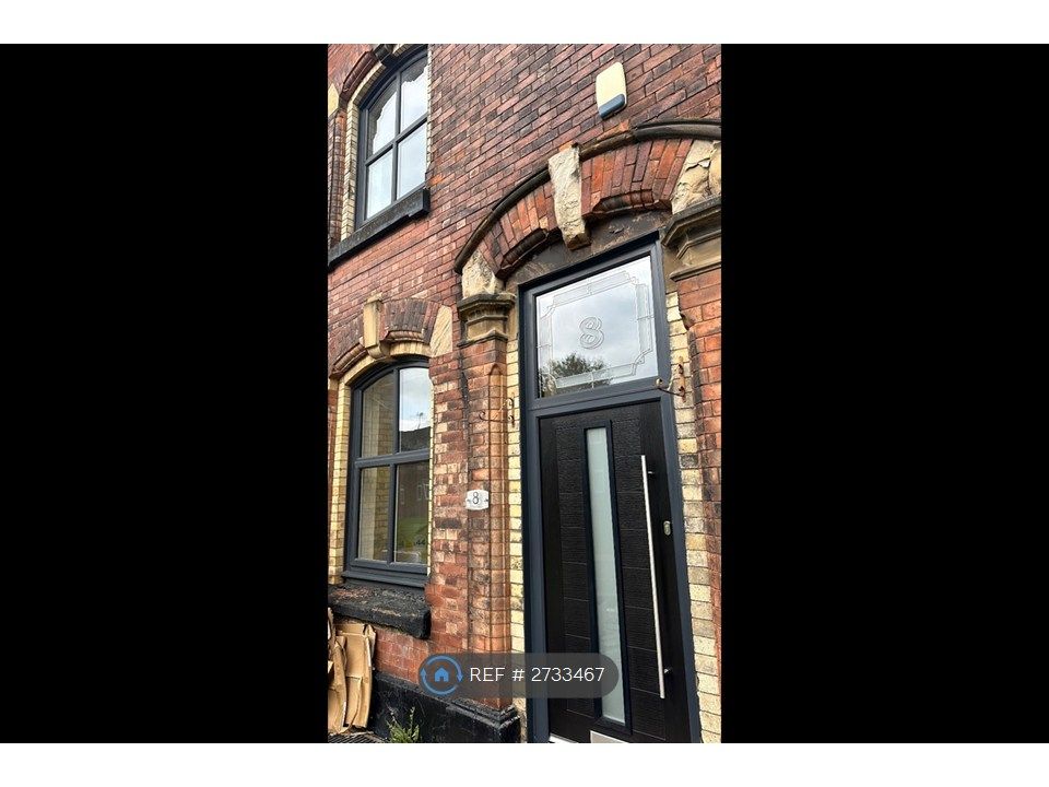 Property photo 2 of 21