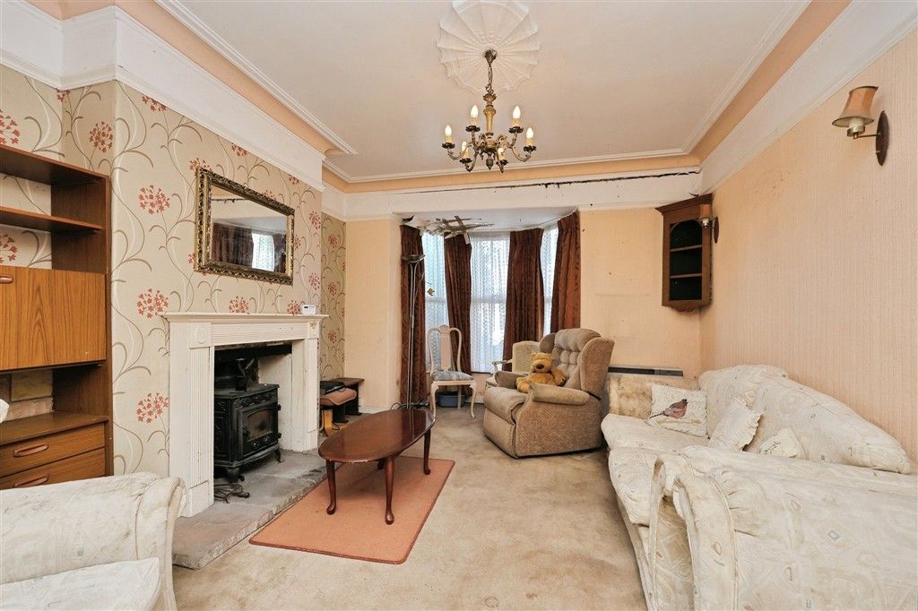 Property photo 2 of 5