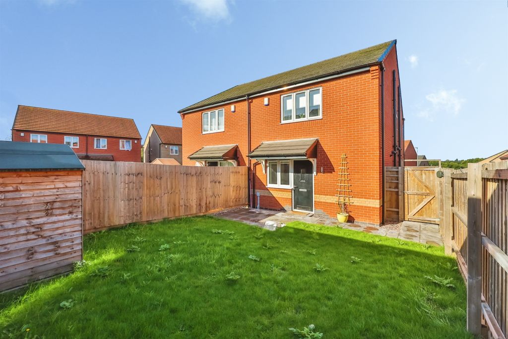 Property photo 2 of 18