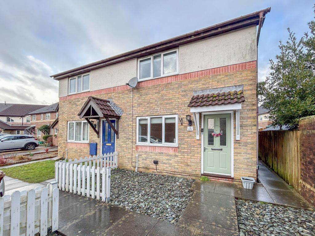 Property photo 1 of 18