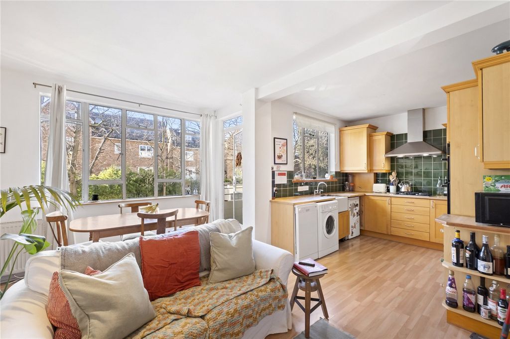 Property photo 2 of 11 Reception Room