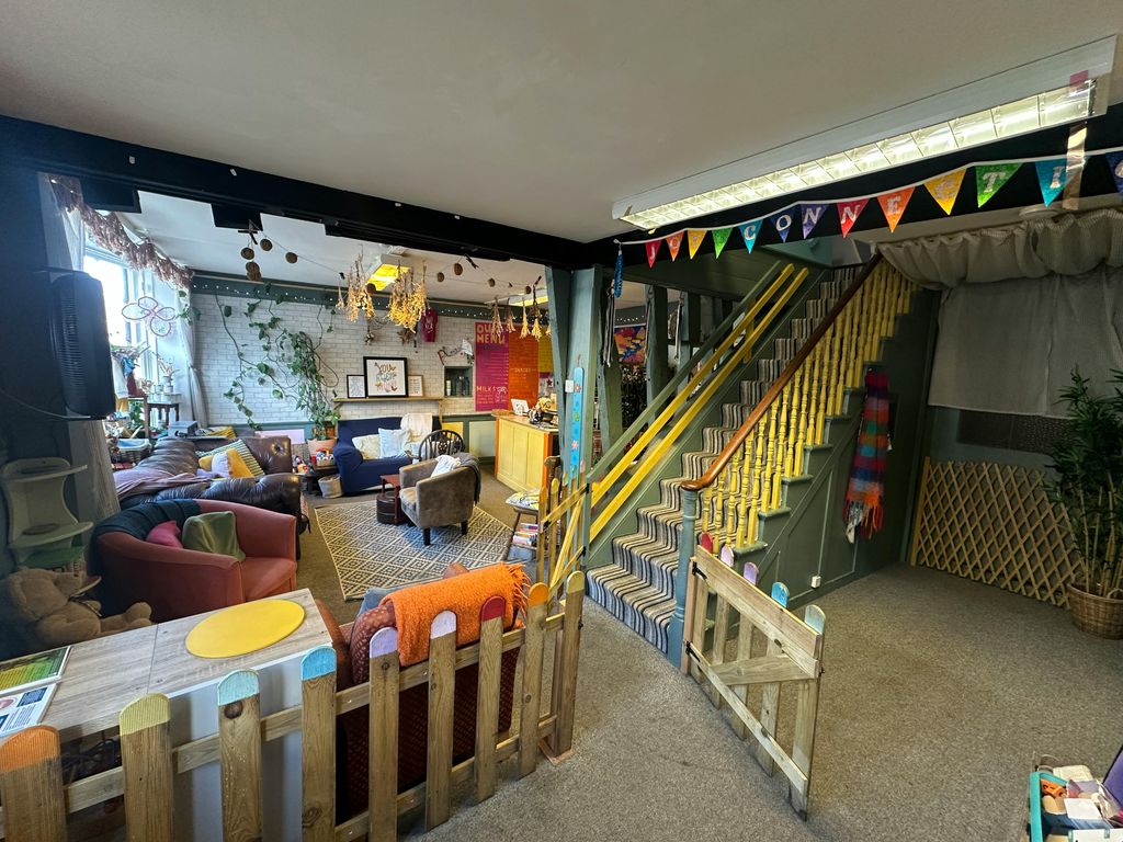 Property photo 3 of 8 Img_6815.Jpg