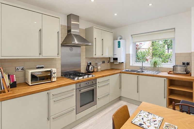 Property photo 2 of 25 Not Specified