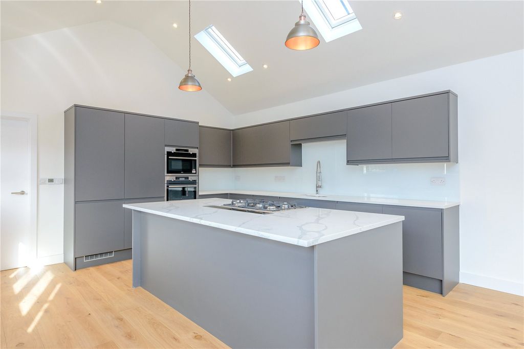 Property photo 1 of 16 Kitchen