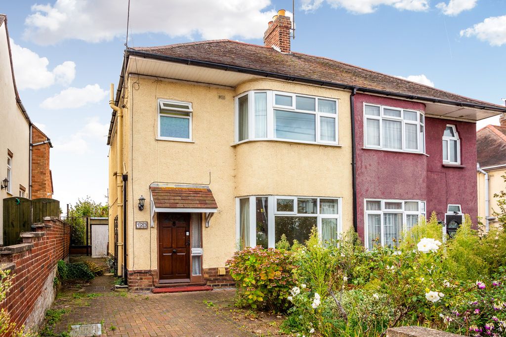 Property photo 1 of 13 Front