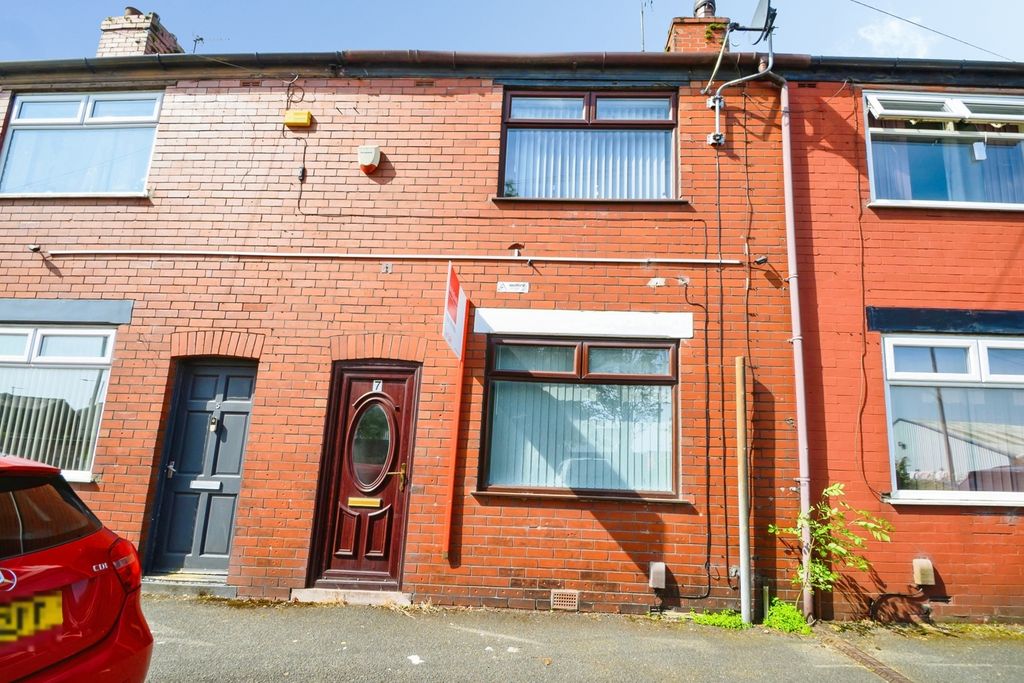 Property photo 1 of 19 Pbox-Img.Jpg