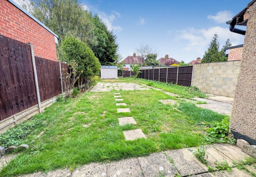 Property photo 2 of 20