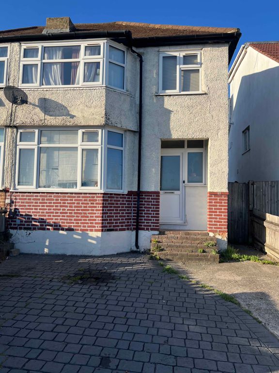 Property photo 1 of 4