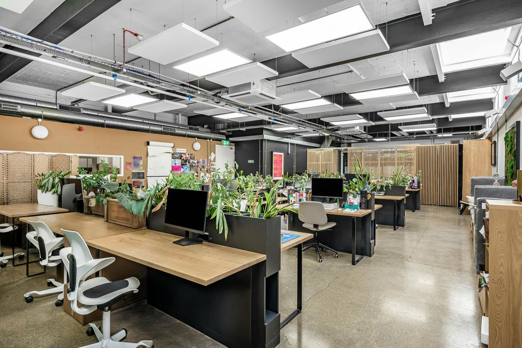 Property photo 3 of 10 Office 1.Jpg