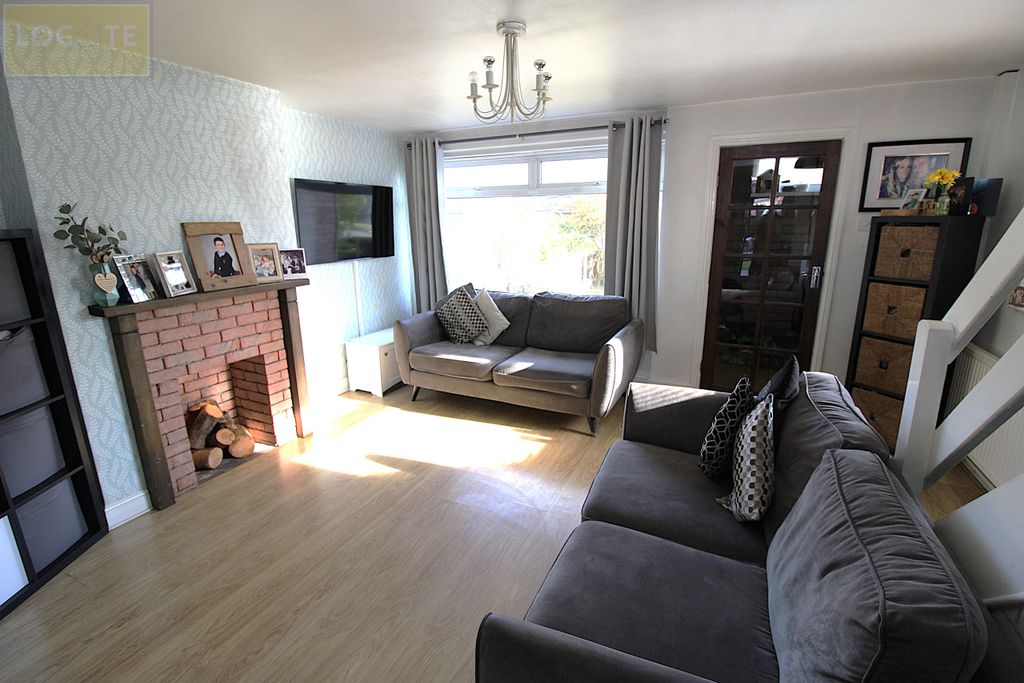 Property photo 2 of 13 Img_0922.Jpg