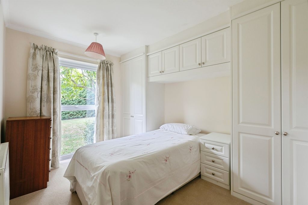 Property photo 3 of 14