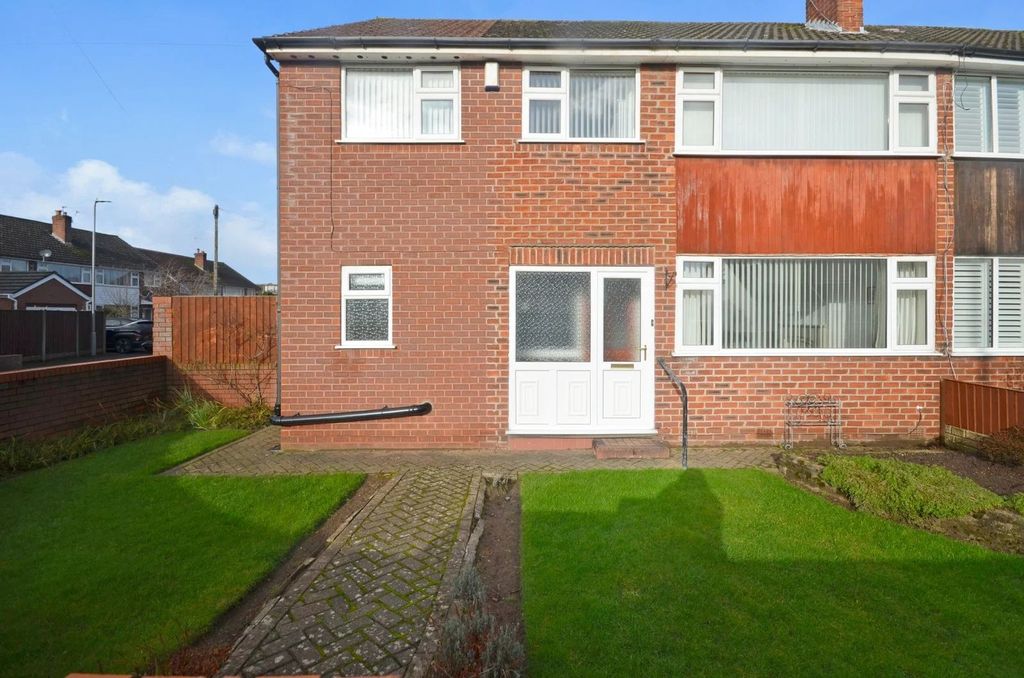 Property photo 1 of 21