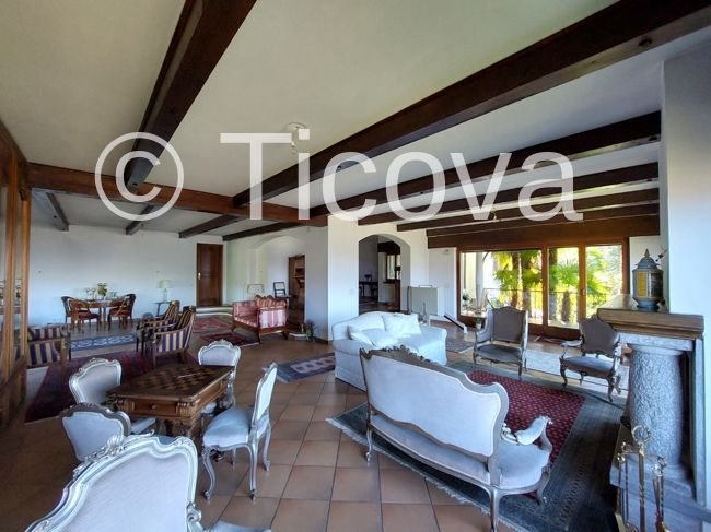 Property photo 2 of 2