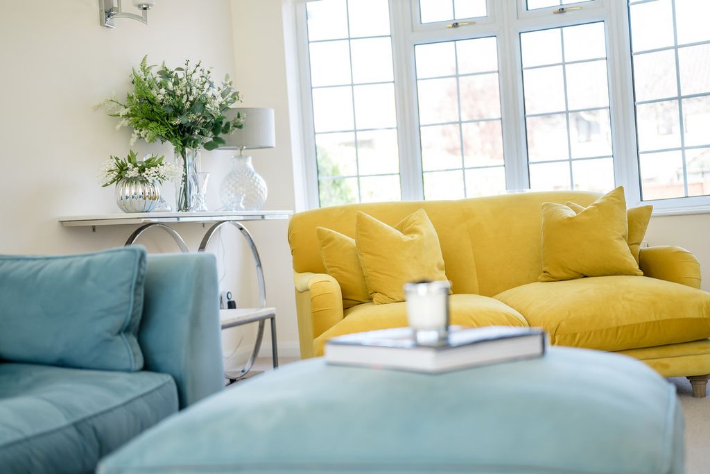 Property photo 3 of 27