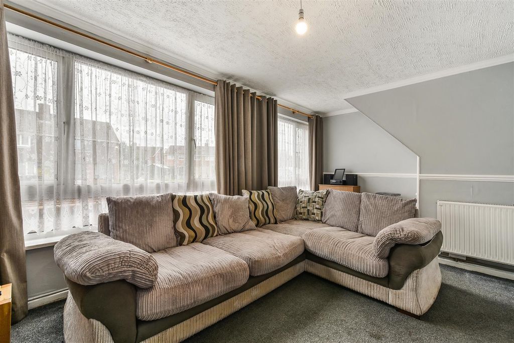 Property photo 3 of 20 Ph14_6338134.Jpg