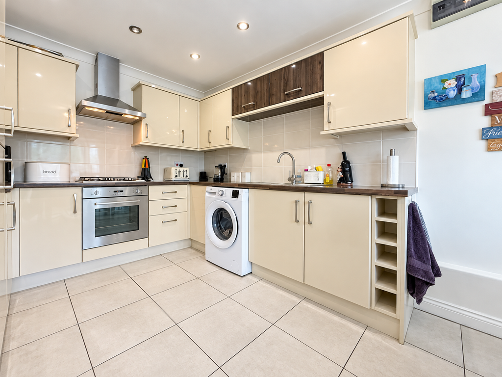 Property photo 2 of 21 41Fef162-9163-417D-86D6-Da08436E03Af