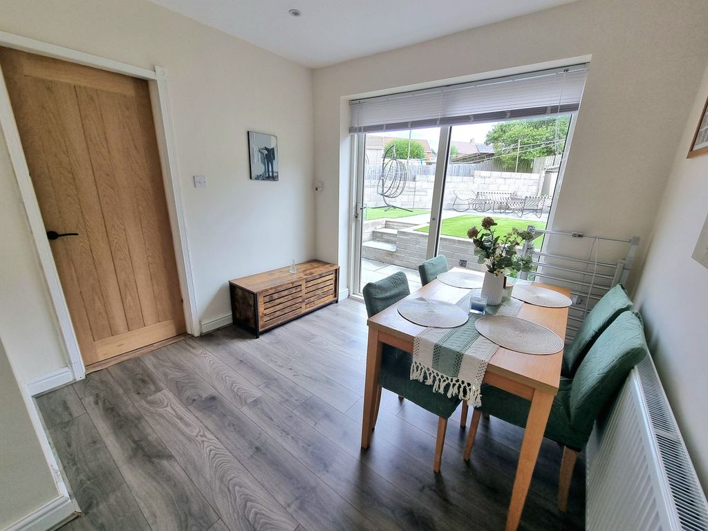 Property photo 3 of 30 Dining Room