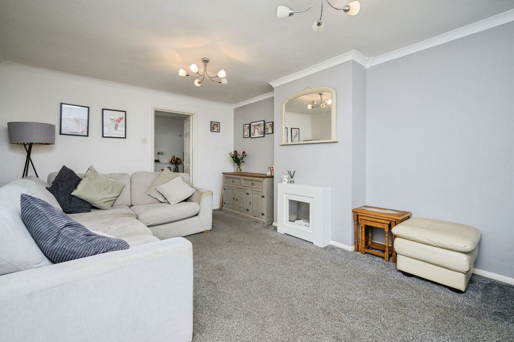 Property photo 2 of 16 Pbox-Img.Jpg