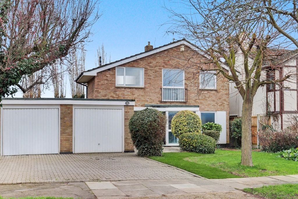 Property photo 1 of 33