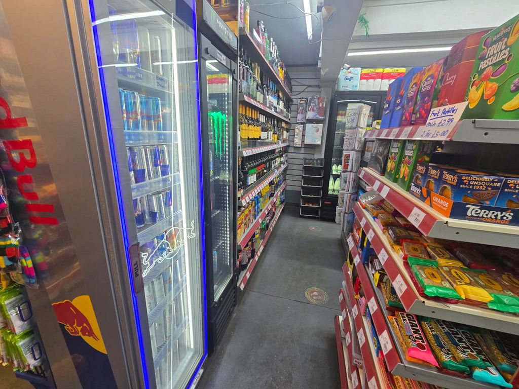 Property photo 3 of 4