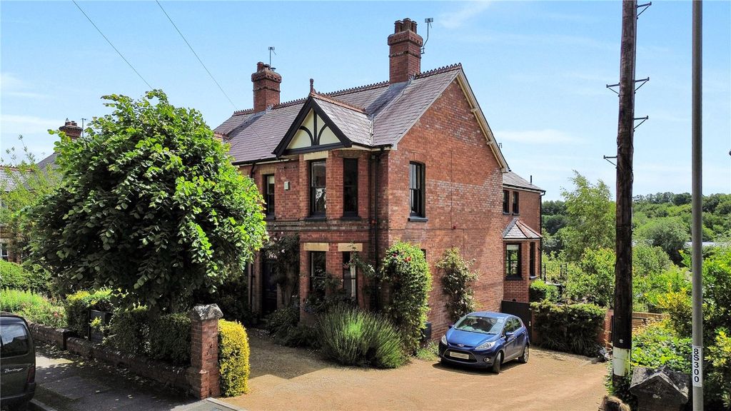 Property photo 1 of 17 Picture No. 30