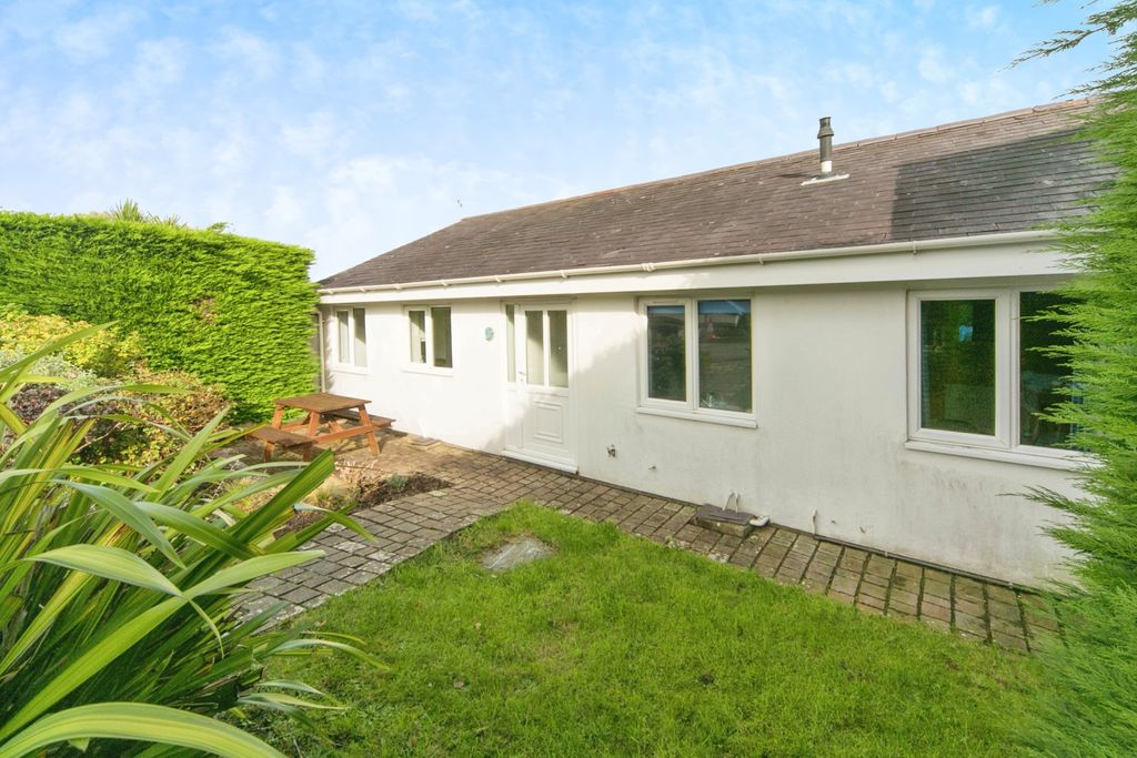 Property photo 1 of 15 Photography