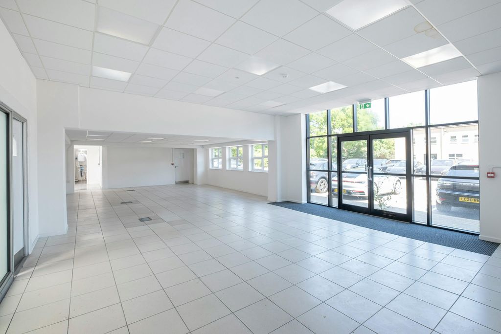 Property photo 3 of 6 Iw070623U4Aca403.Jpg