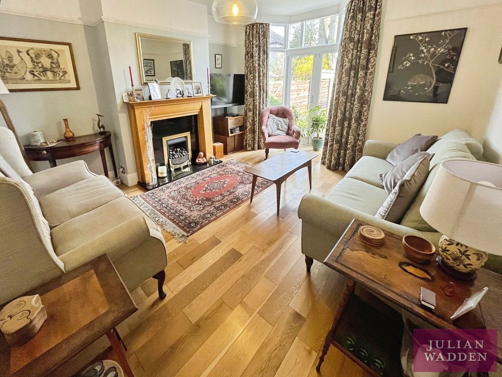 Property photo 3 of 20 Picture 3