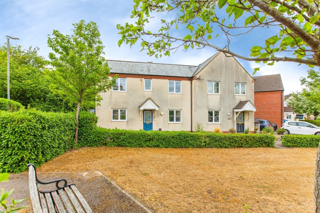 Property photo 1 of 14