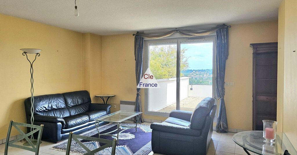 Property photo 2 of 9